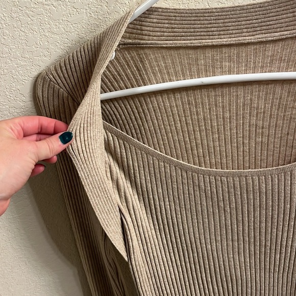 Long sleeve - Picture 2 of 3